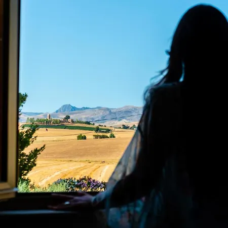 Tenute Pollara Farm stay *