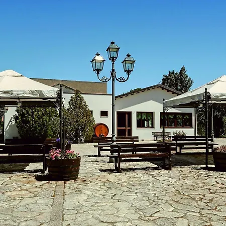 Farm stay Tenute Pollara *